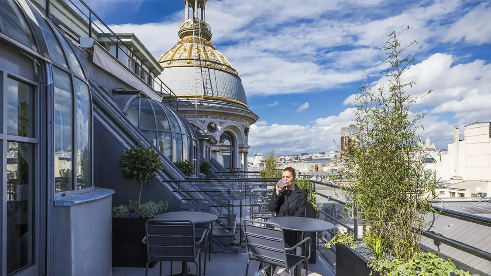 Rooftop Le Printemps Haussmann in Paris - 1